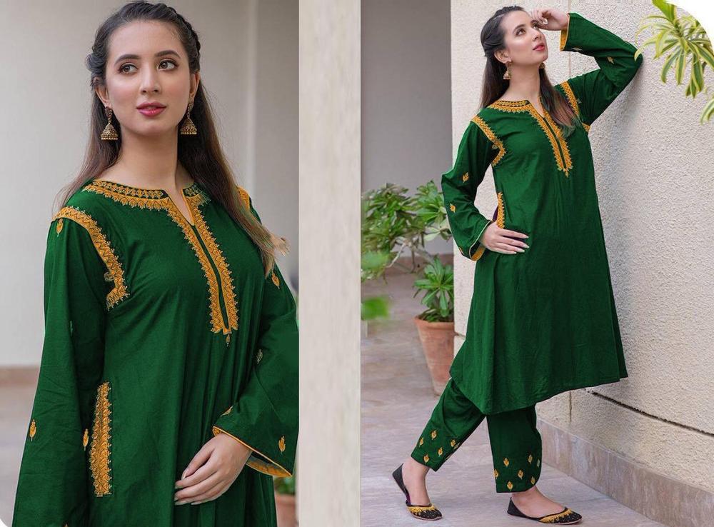 Plush Comfort Meets Modern Style – Fleece Sweater