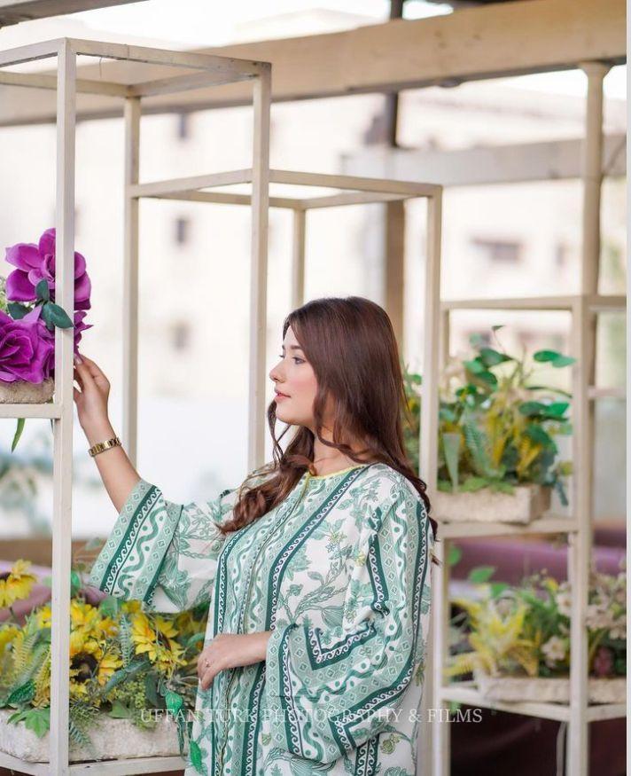 BreezeTouch Premium Swiss Lawn