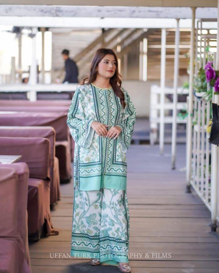 BreezeTouch Premium Swiss Lawn