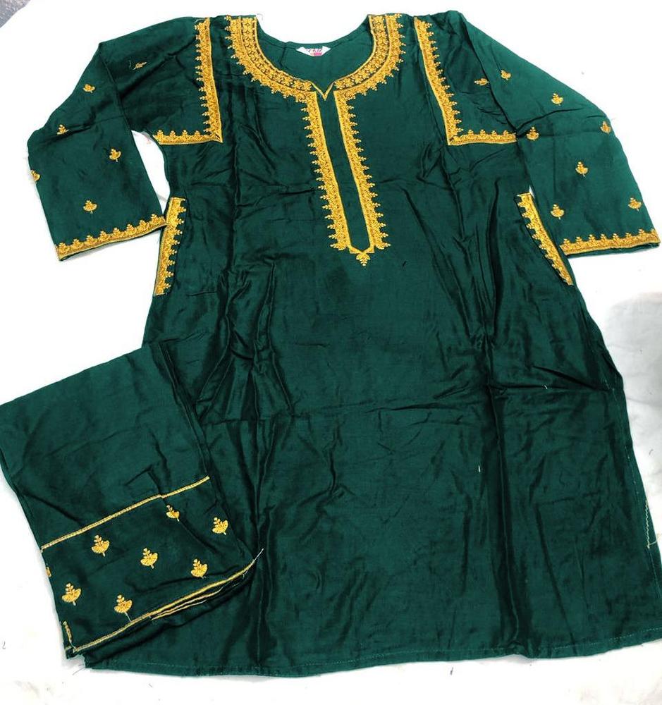 Plush Comfort Meets Modern Style – Fleece Sweater