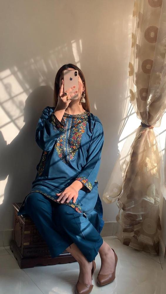 Timeless Linen Looks for Effortless Grace